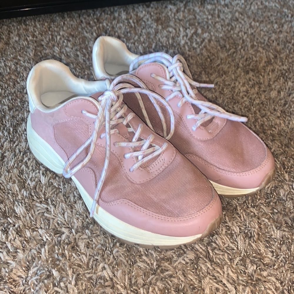 A New Day casual/athletic shoes, size 7.